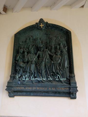 Sainte-Anne d'Auray, le cloître et le chemin de croix