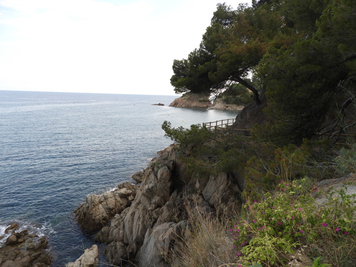 BLANES et son chemin de ronde