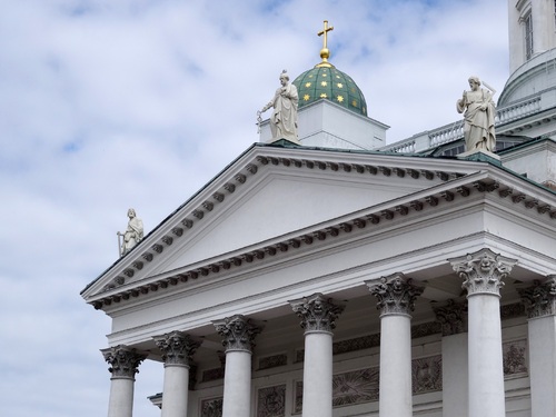 La cathédrale luthérienne Zaint Nicolas à Helsinki en Finlande (photos)