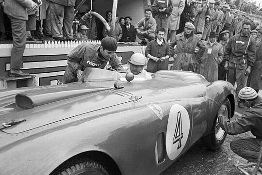 Maurice Trintignant le Mans 54