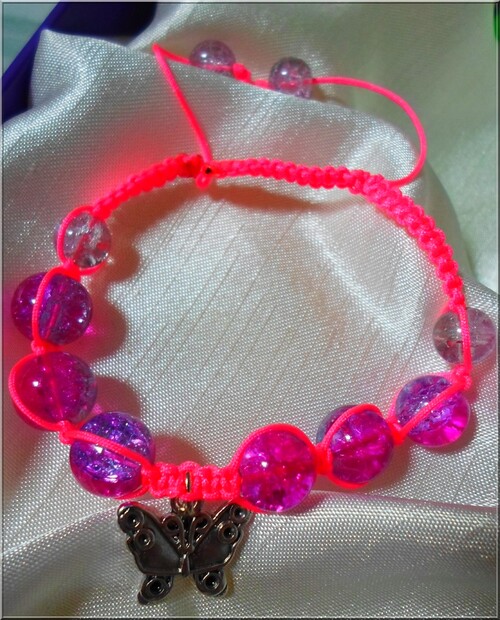 Bracelet type shamballa rose papillon
