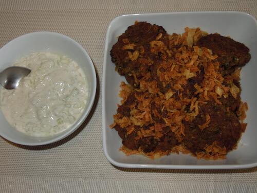 aloo tikki et raita