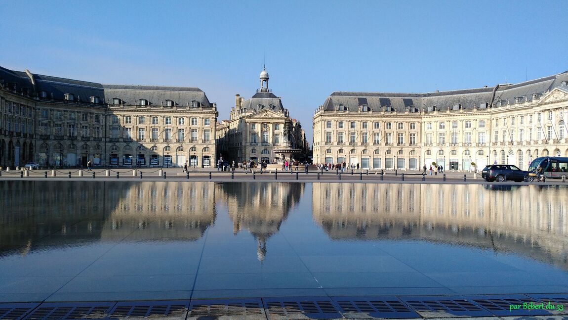 le miroir d'eau à Bordeaux
