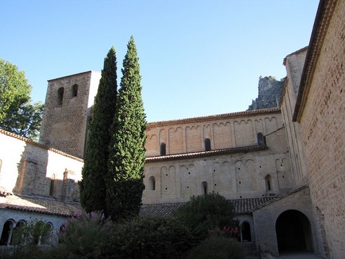 ... st Guilhem...