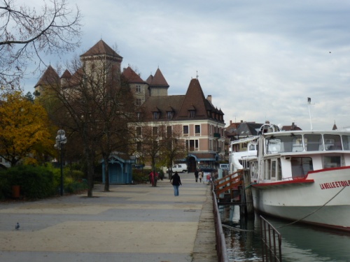       ANNECY,  LA VENISE DES ALPES