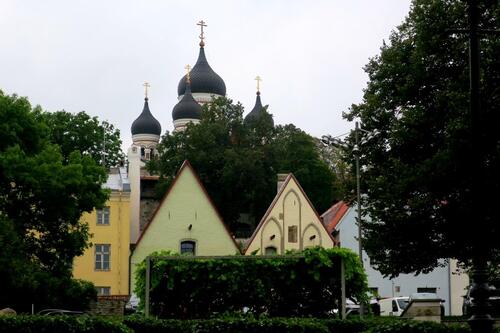 Balade à pied dans la vieille ville de Tallinn