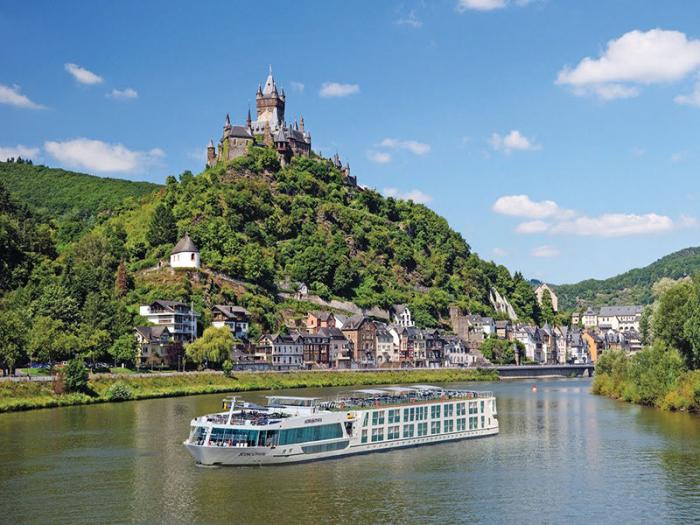 Des Plus Grandes Forteresses Médiévales... Aux Châteaux De Légende...