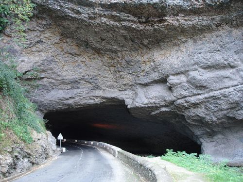 GuQ3BhjWpIYcuFTMHz8-7fBbyTo ariege dans Découverte de l'Ariège