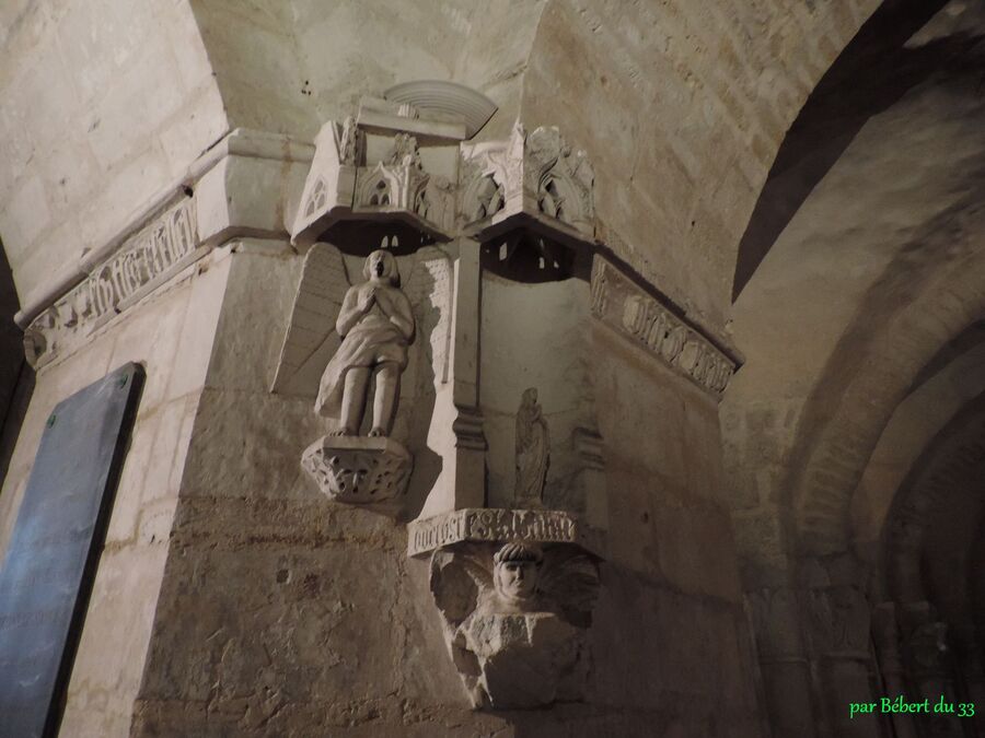 la crypte de St-Eutrope à Saintes