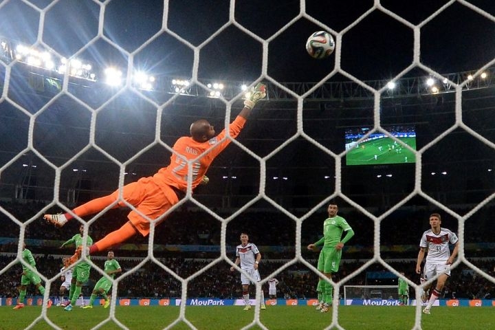 Lundi 30.6.2014 à Porto Alegre Allemagne-EN 2-1 après prolongations