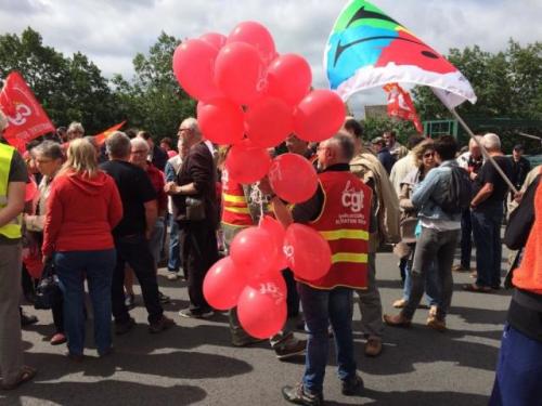 journée d'actions du 5/07 pour le retrait de la loi Travai-Bilan vu par la PQR (OF & LT)