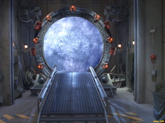 Stargate, voyage à travers la porte des étoiles partie 3 - Le droit pour  tous