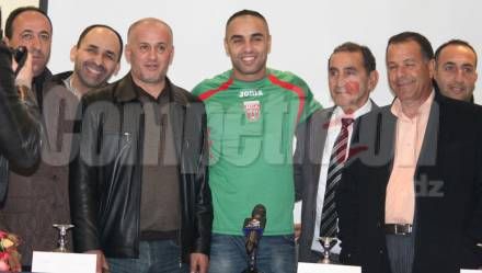 AKSAS MOHAMED AMINE au MCA pour 2 ans