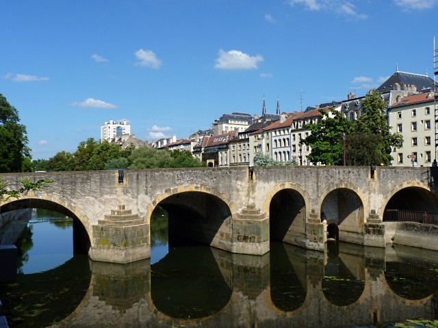 Le Quartier des Roches sur la Moselle 22 Marc de Metz 2011