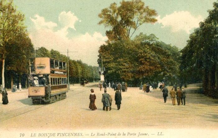 Bois de Vincennes. Le Rond Point de la Porte Jaune