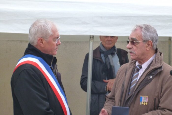NON AU 5 DECEMBRE : Sur la route des 8000 lieux et liens du 19 Mars 1962, aujourd’hui à Mesnac (Charente)