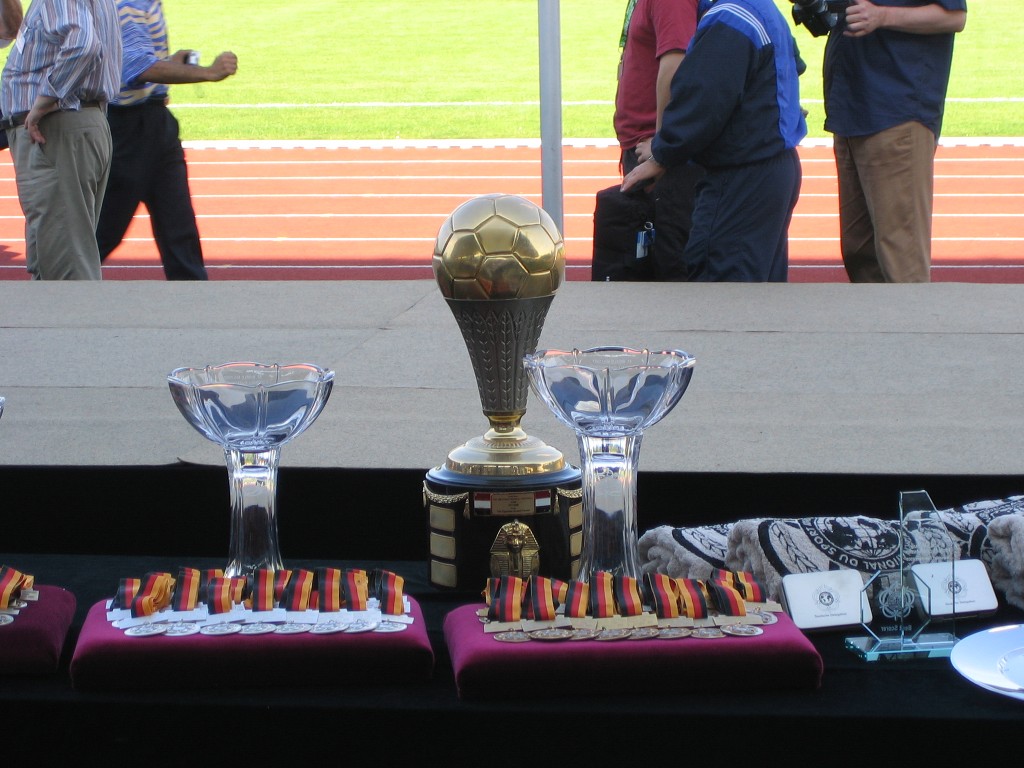 les trophées des 3 premiers