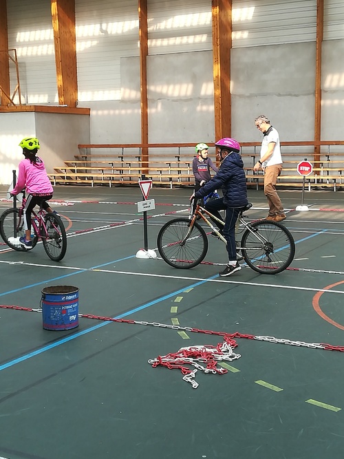 Piste cyclable, deuxième partie