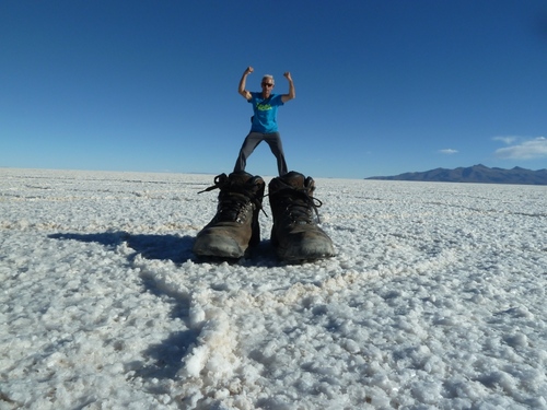 on s'amuse bien sur le salar avec les effets d'optique