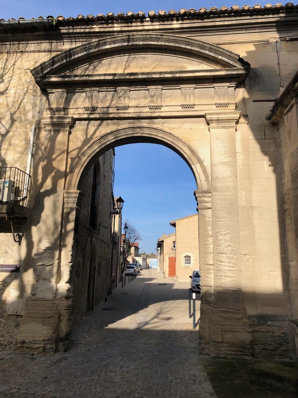 une si jolie BASTIDE: LISLE SUR TARN