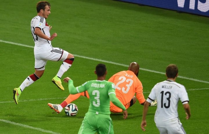 Lundi 30.6.2014 à Porto Alegre Allemagne-EN 2-1 après prolongations