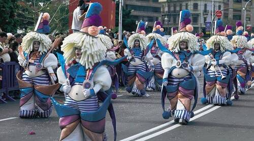 Connaissez-vous le carnaval de Santa Cruz ?