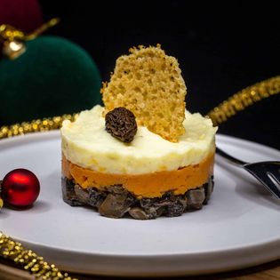 Peut être une image de gâteau