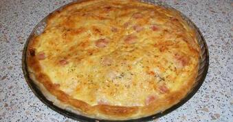 Tarte aux saucisses de Strasbourg - Recettes Faciles