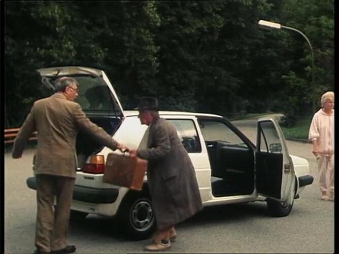 S01X16 L'Homme à la valise (Der Mann mit dem Koffer).