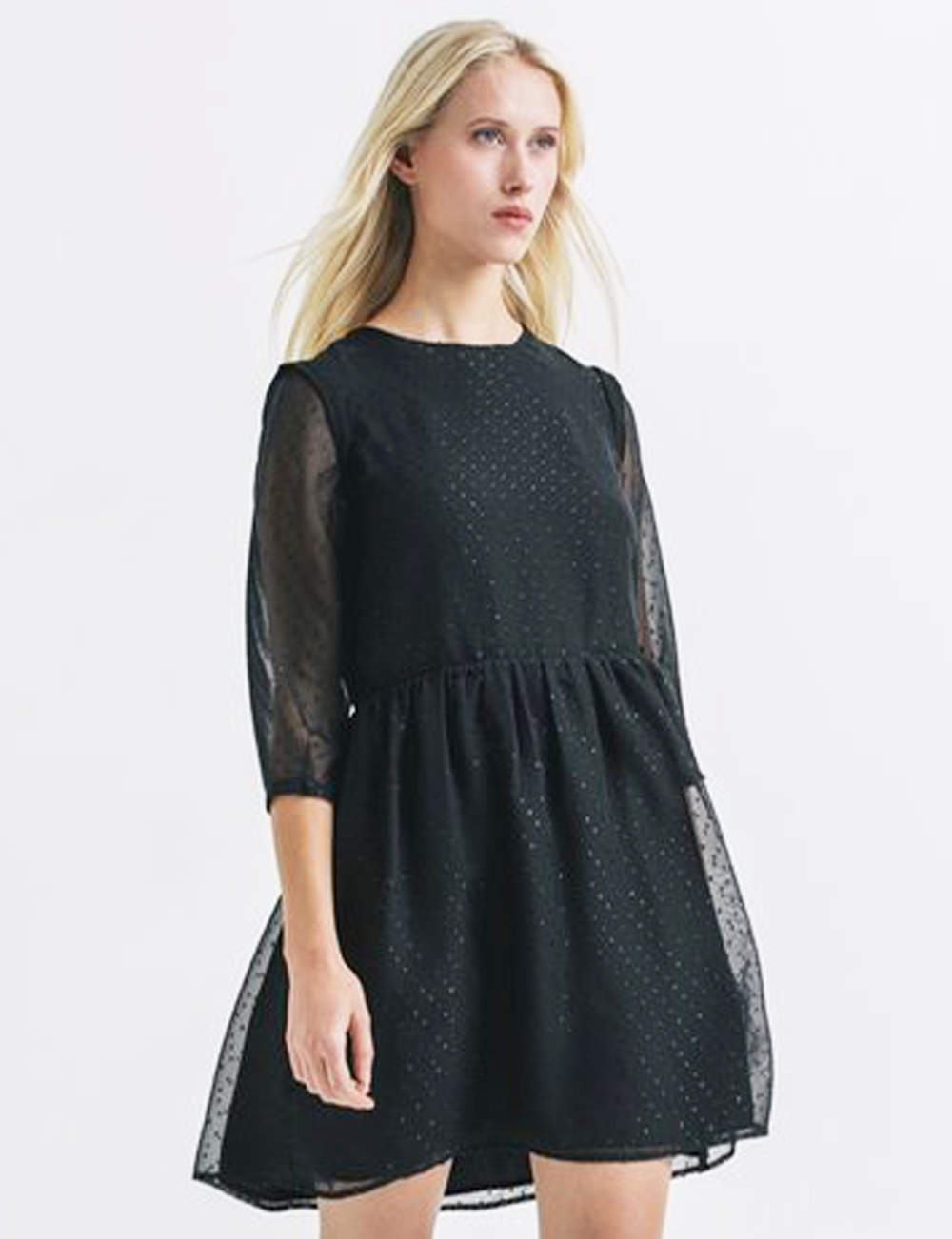 Robe noire : pois scintillants