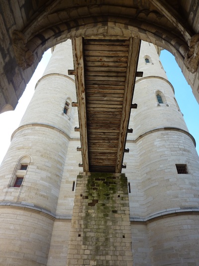 Visite guidée du Château de Vincennes avec l'association "Paris - Art et Histoire"