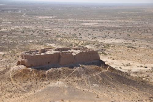 Les citadelles du désert du Kyzyl Koum