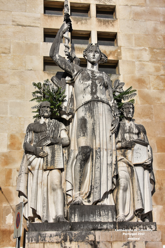 Quelques statues vues ça et là à Coïmbra - Portugal 2017