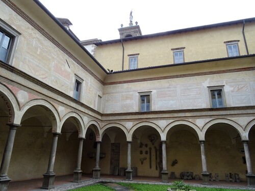 Pontida et Caprino en Lombardie, Italie (photos)