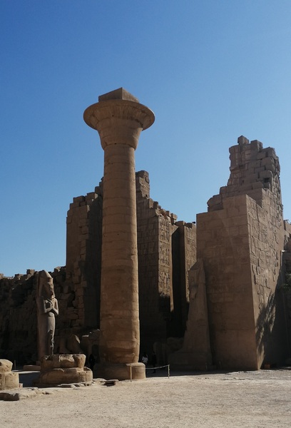Colonne du temple de Karnak