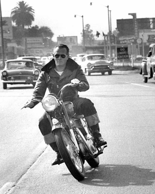 L'homme à la moto" a 60 ans... - Zhumoristenouveau