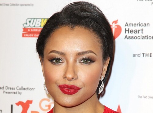 Kat Graham rompt ses fiançailles