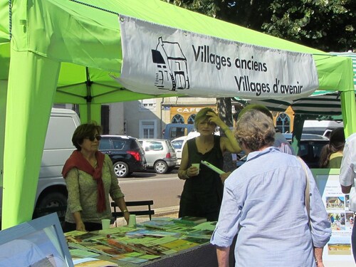 Le marché de Bien Vivre à la Campagne a eu lieu à Laignes le 21 juillet...