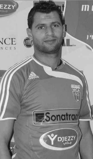 Megherbi Mohamed ASMO signe  au MCA au mercato