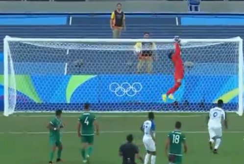 Jeudi 4.8.2016 à Rio Honduras-EN jeux Olympiques  le 2ème but