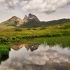 Nouvel étang où le pic du Midi d'Ossau se reflète