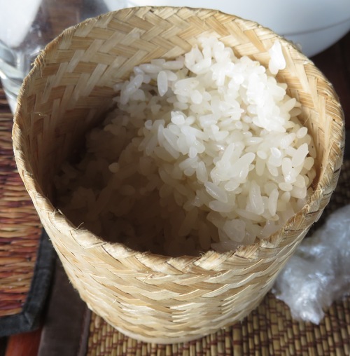 Cuisine à Pakbeng (Laos) suite