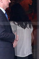 CANDIDS : Selena et Justin  à l'extérieur de l'hôtel Four Seasons