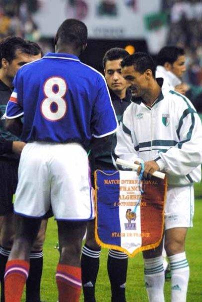 Samedi 06.10.2001 Stade de france l\'équipe de France-Algérie 4-1
