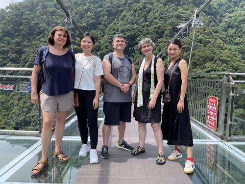 Vacances Partie 2 - Le pont de verre de Qingxin