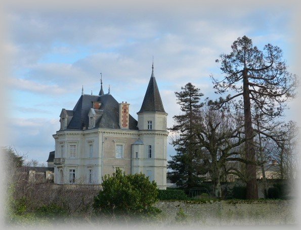 chateau-a-saint-florent.jpg
