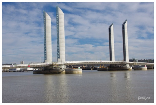 Pont Chaban Delmas