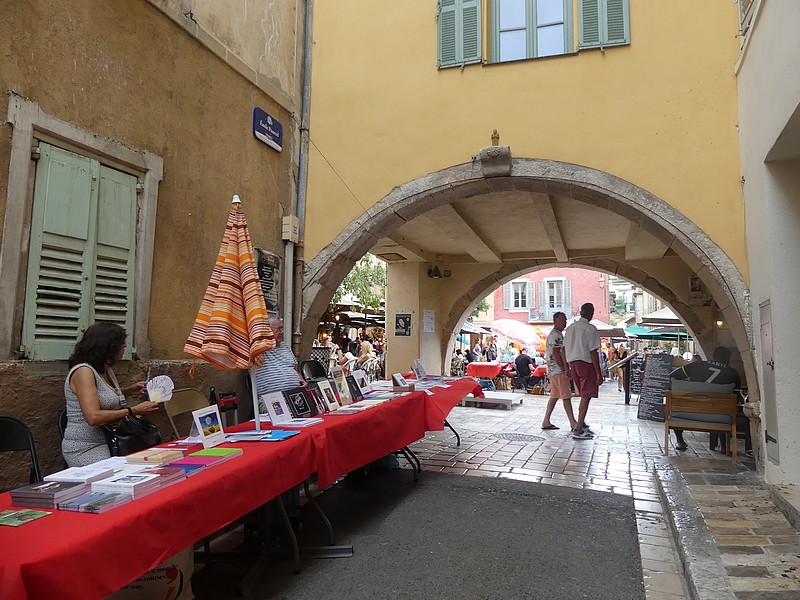 Valbonne en poésie. Août 2022