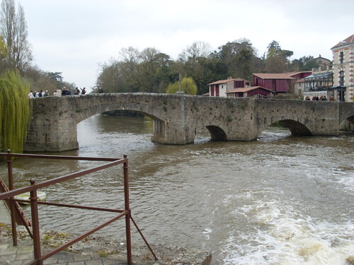 Escapade en pays de Loire  4 : Clisson et Langeais