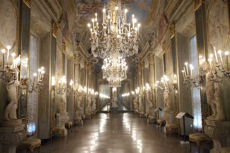 Gênes : Visite guidée du Palazzi dei Roll et du Palazzo Reale | GetYourGuide
